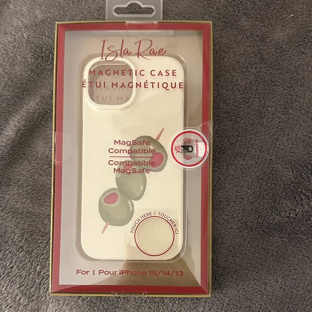 White Magnetic Case for iPhone 15/14/13